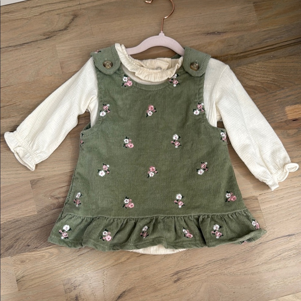 Nicole Miller Green Floral Baby dress 3-6 months